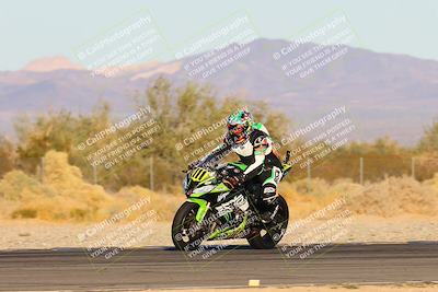 media/Dec-07-2024-CVMA (Sat) [[21c5f1ef85]]/Race 11-Amateur Supersport Open/